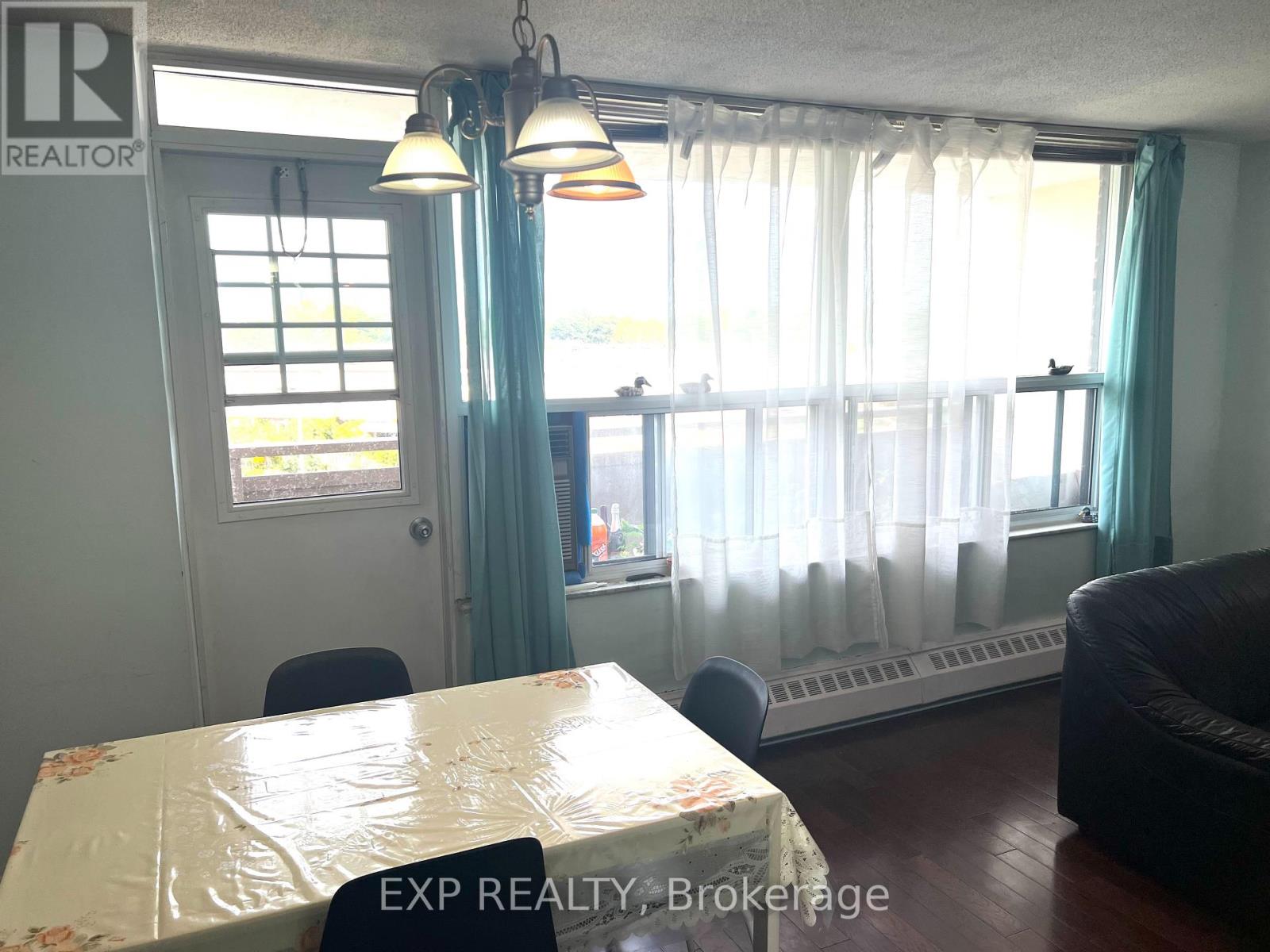 407 - 3120 Kirwin Avenue, Mississauga, Ontario  L5A 3R2 - Photo 13 - W9268998