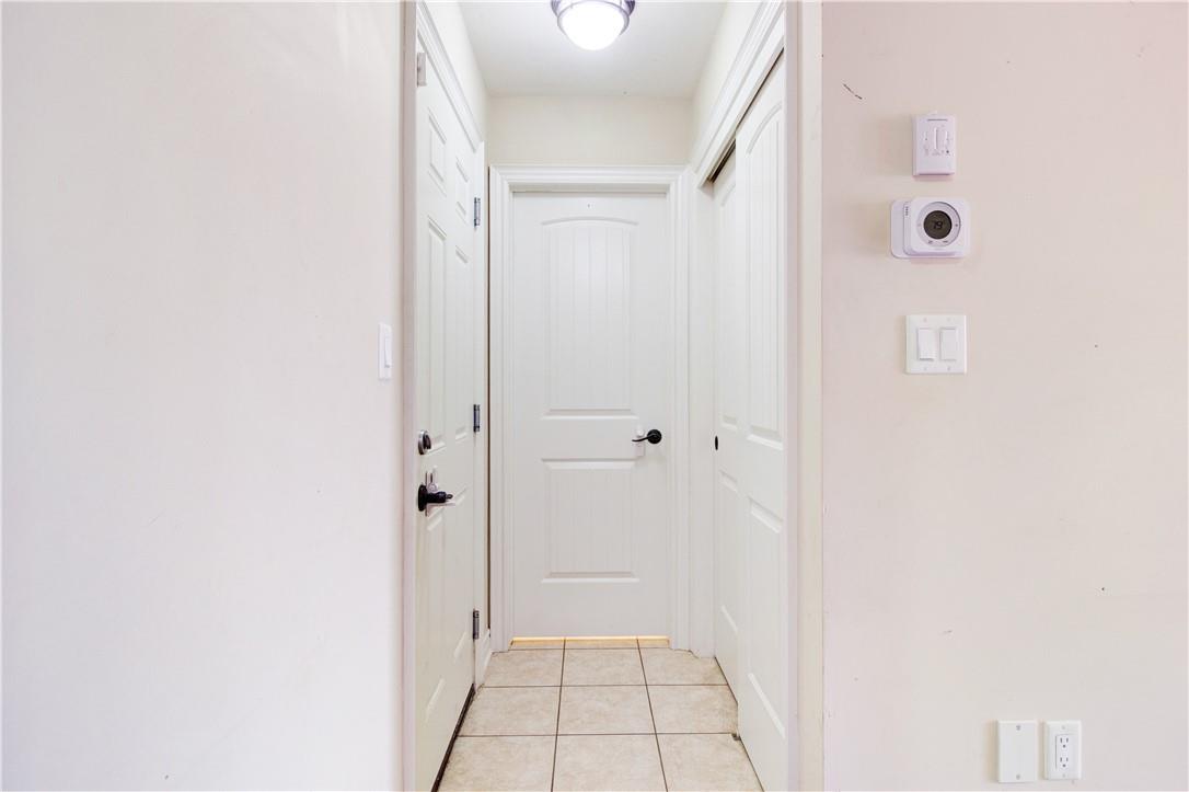 6411 Shapton Crescent, Niagara Falls, Ontario  L2H 0B3 - Photo 15 - H4205304