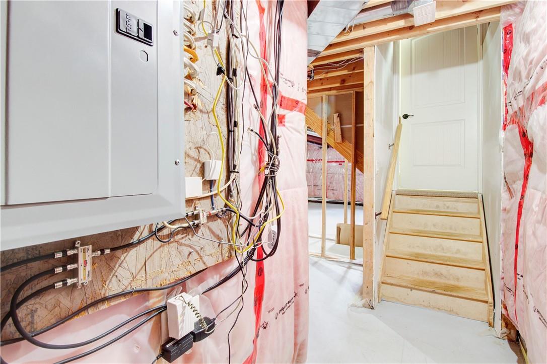 6411 Shapton Crescent, Niagara Falls, Ontario  L2H 0B3 - Photo 35 - H4205304