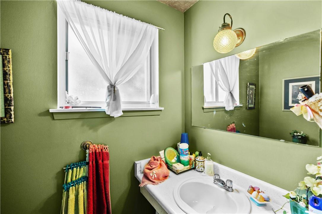 2126 Pashak Court, Mississauga, Ontario  L5A 1H7 - Photo 10 - H4205218