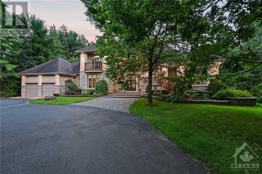 5800 Queenscourt Crescent, Ottawa, Ontario  K4M 1K3 - Photo 3 - X9517726