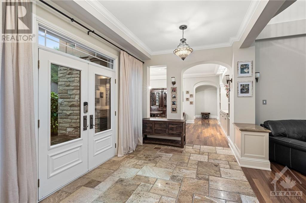 5800 Queenscourt Crescent, Ottawa, Ontario  K4M 1K3 - Photo 4 - X9517726