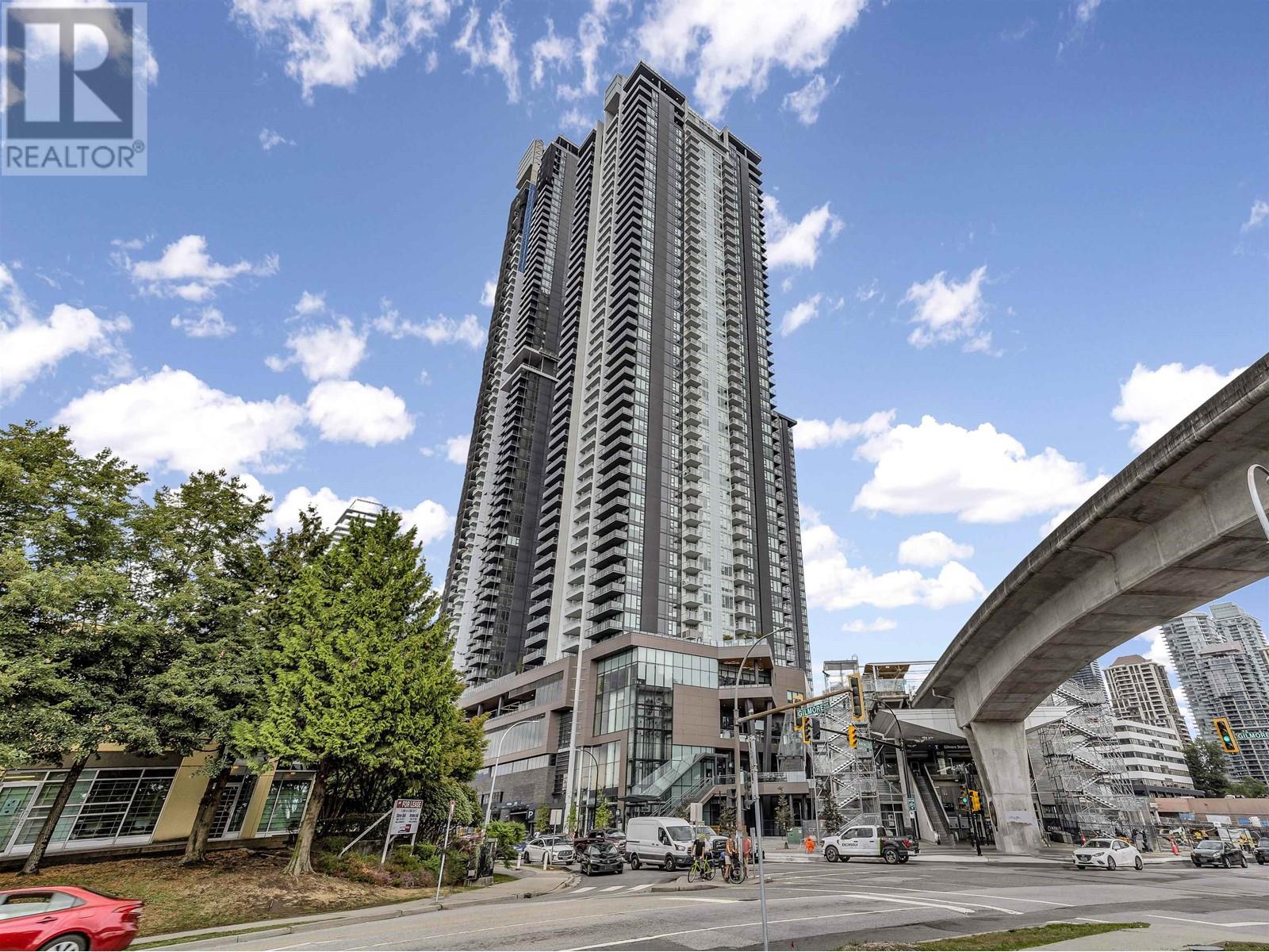 Listing Picture 25 of 31 : 4709 2186 GILMORE AVENUE, Burnaby / 本拿比 - 魯藝地產 Yvonne Lu Group - MLS Medallion Club Member