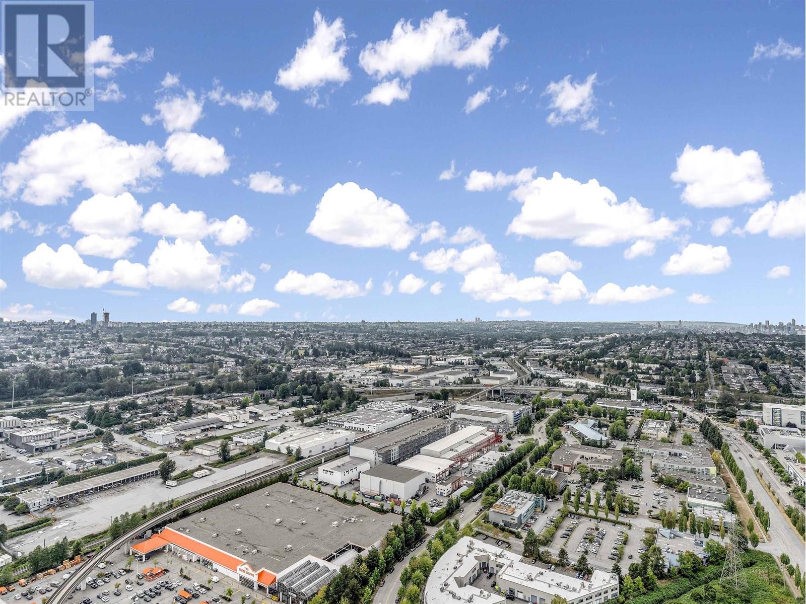 Listing Picture 21 of 31 : 4709 2186 GILMORE AVENUE, Burnaby / 本拿比 - 魯藝地產 Yvonne Lu Group - MLS Medallion Club Member