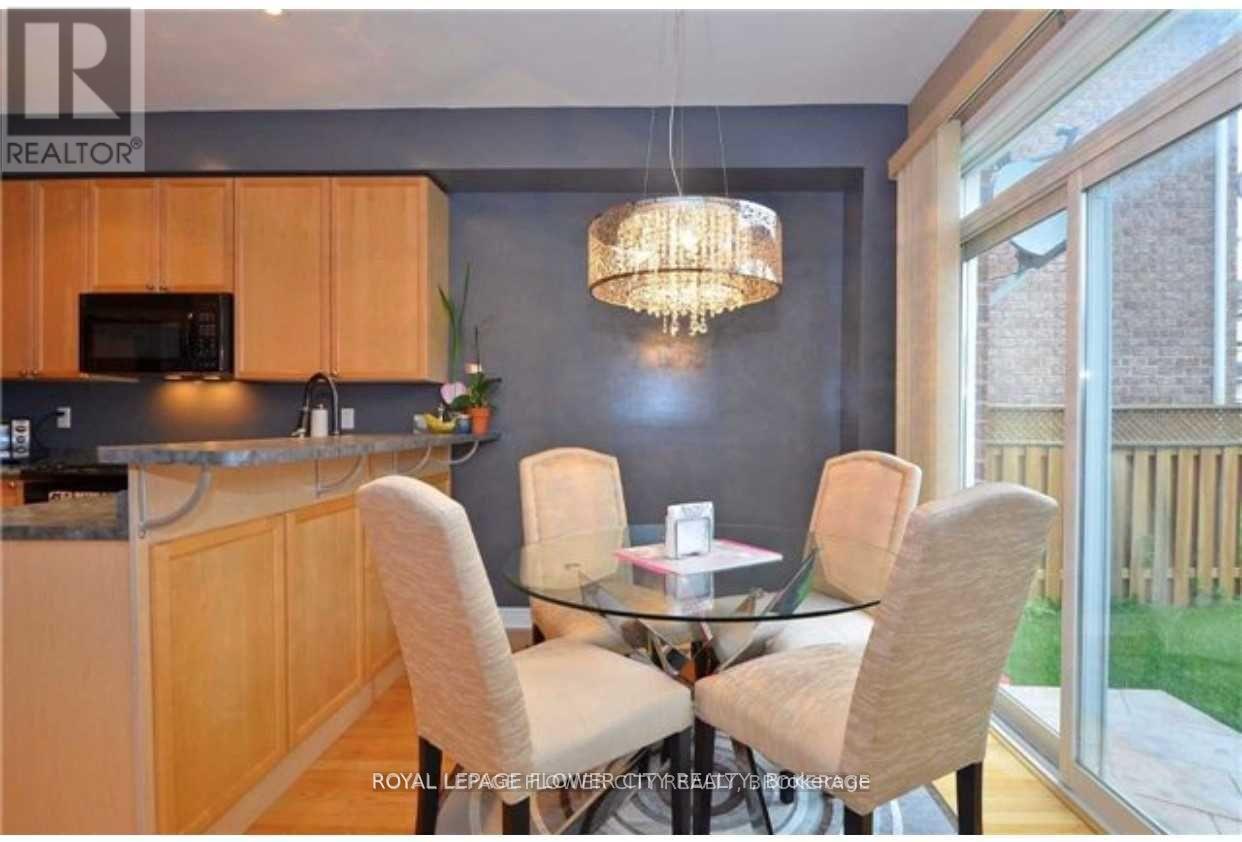 37 Blue Diamond Drive, Brampton, Ontario  L6S 6J2 - Photo 8 - W9294109