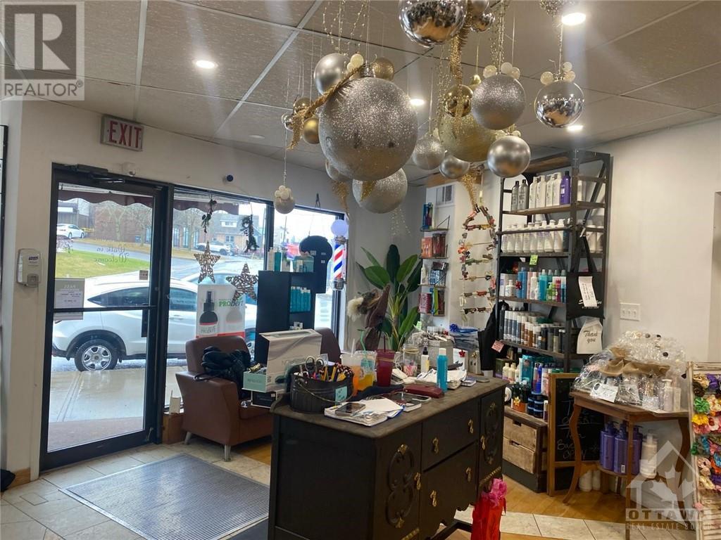 677 Main Street E, Hawkesbury, Ontario  K6A 1B3 - Photo 10 - 1409615