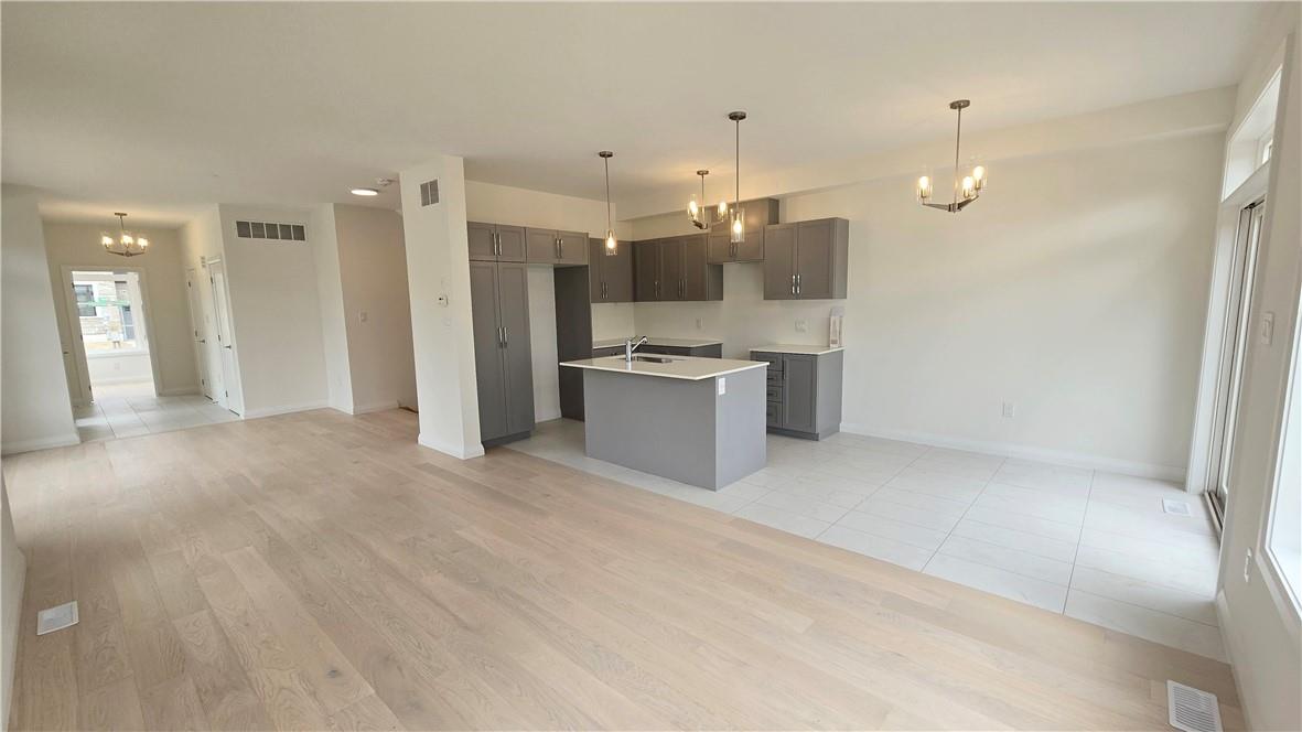 27 Cherry Blossom Heights, Hamilton, Ontario  L9B 0K6 - Photo 13 - H4205326