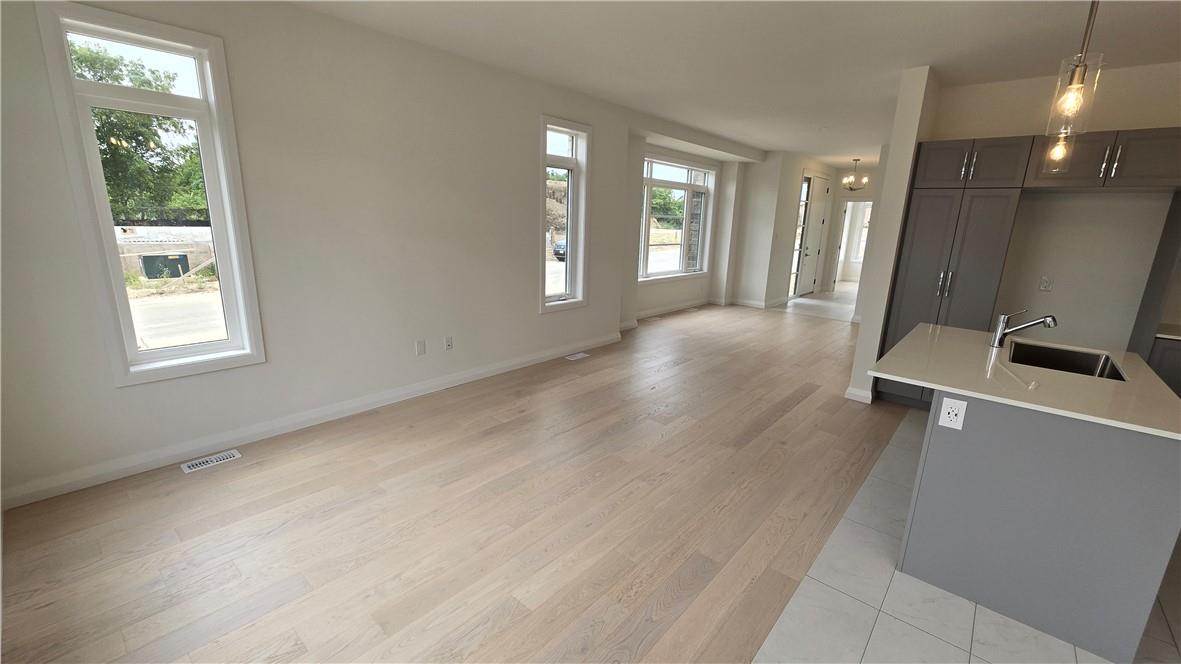 27 Cherry Blossom Heights, Hamilton, Ontario  L9B 0K6 - Photo 16 - H4205326