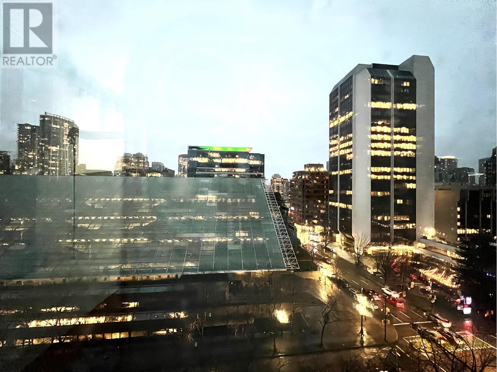 Listing Picture 11 of 12 : 614 989 NELSON STREET, Vancouver / 溫哥華 - 魯藝地產 Yvonne Lu Group - MLS Medallion Club Member