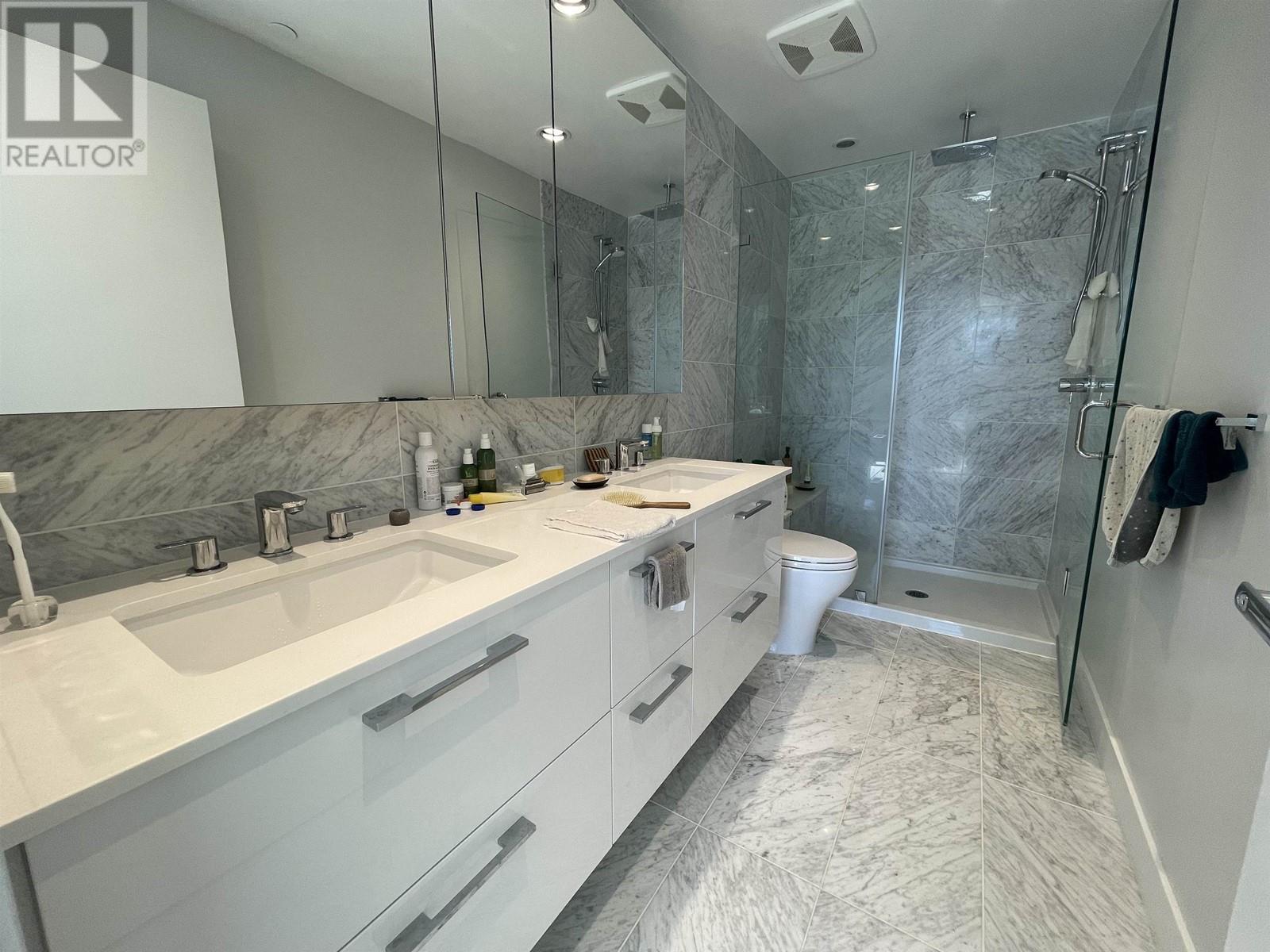 Listing Picture 11 of 25 : 708 5410 SHORTCUT ROAD, Vancouver / 溫哥華 - 魯藝地產 Yvonne Lu Group - MLS Medallion Club Member