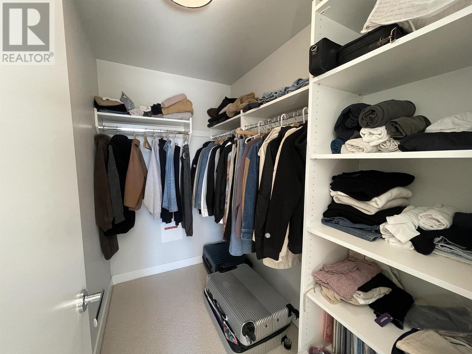 Listing Picture 12 of 25 : 708 5410 SHORTCUT ROAD, Vancouver / 溫哥華 - 魯藝地產 Yvonne Lu Group - MLS Medallion Club Member