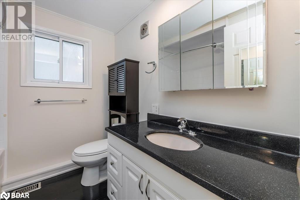 1 Elm Court, Innisfil, Ontario  L9S 1M8 - Photo 19 - 40637168