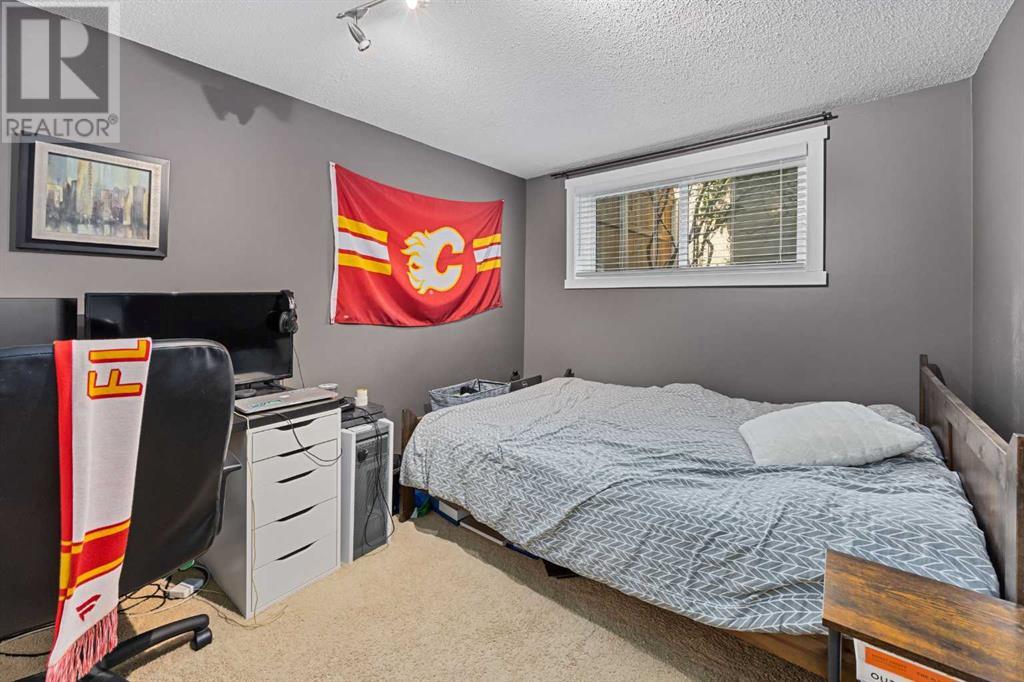 728 & 728a 54 Avenue Sw, Calgary, Alberta  T2V 0E1 - Photo 37 - A2155925