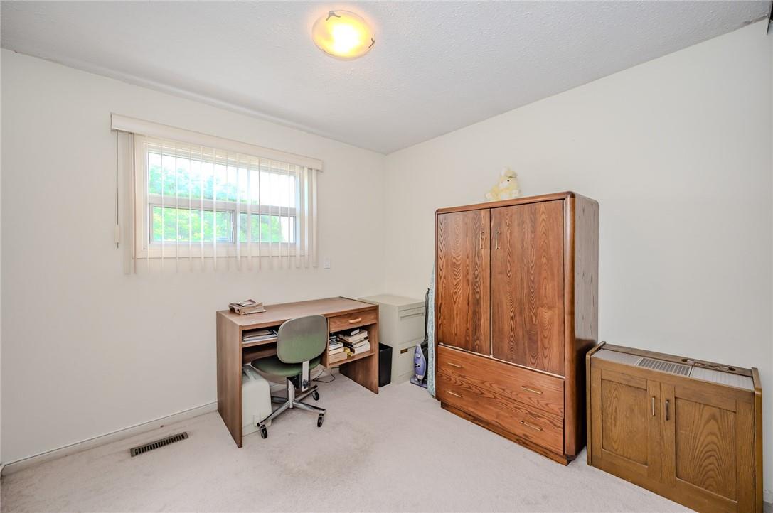 163 Briarwood Avenue, Toronto, Ontario  M9W 6C9 - Photo 21 - H4205328