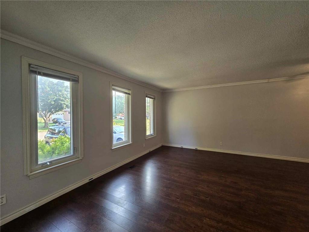 128 Carlyle Drive, Kitchener, Ontario  N2P 1N6 - Photo 5 - H4203354