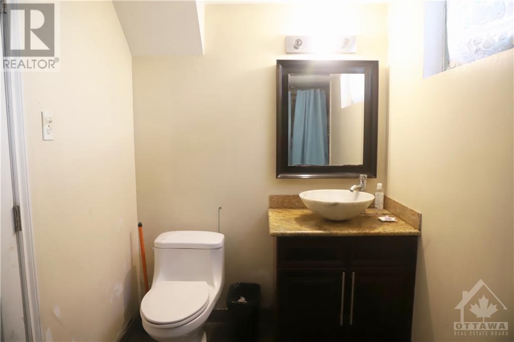 738 Manitou Drive, Ottawa, Ontario  K2A 3C7 - Photo 17 - 1408897