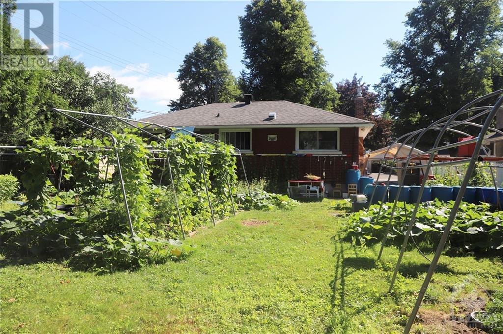 738 Manitou Drive, Ottawa, Ontario  K2A 3C7 - Photo 20 - 1408897