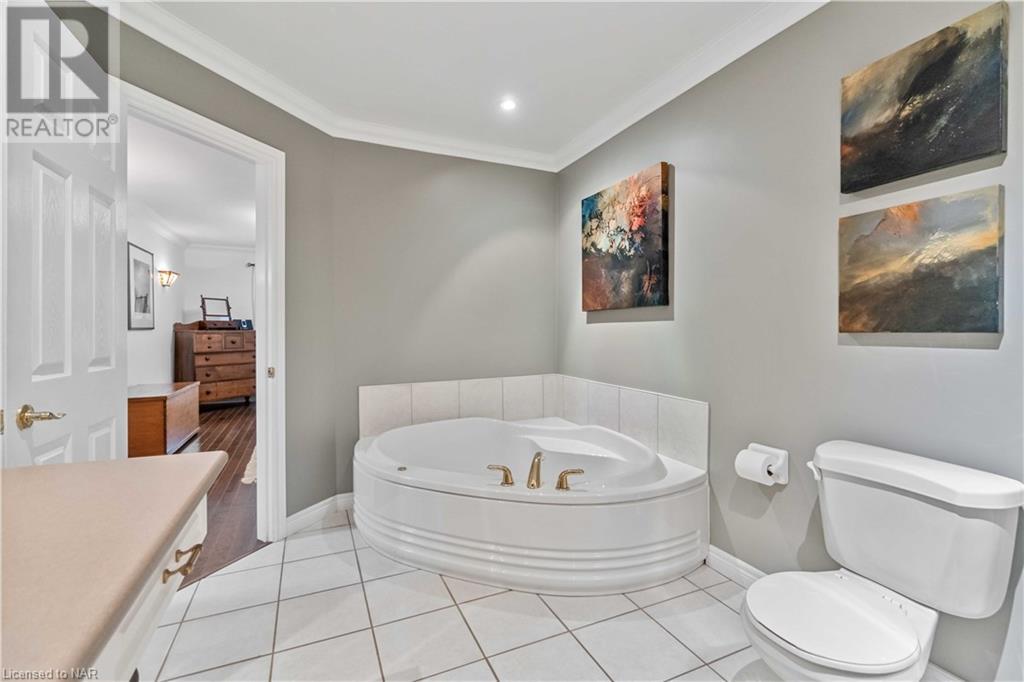 47 Stonegate Place, Fonthill, Ontario  L0S 1E3 - Photo 23 - 40638550