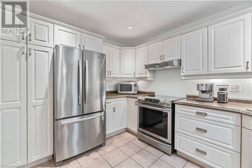 47 Stonegate Place, Fonthill, Ontario  L0S 1E3 - Photo 8 - 40638550