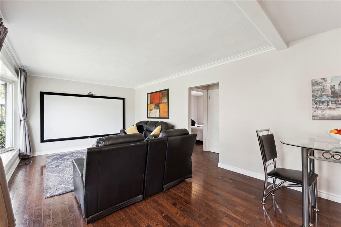 426 Delrex Boulevard, Georgetown, Ontario  L7G 4C7 - Photo 5 - H4205329