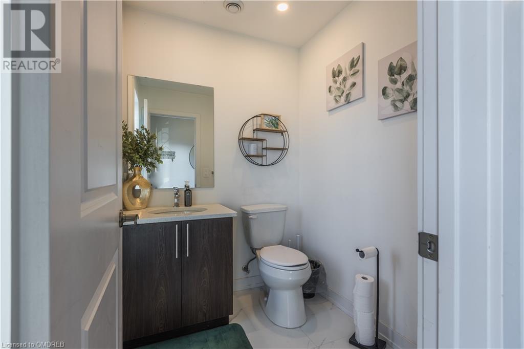 6591 Montrose Road Unit# 202, Niagara Falls, Ontario  L2H 1M3 - Photo 18 - 40639411