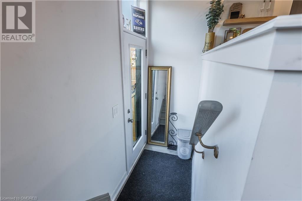 6591 Montrose Road Unit# 202, Niagara Falls, Ontario  L2H 1M3 - Photo 28 - 40639411