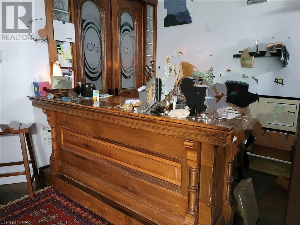 1 Clarence Street, Port Colborne, Ontario  L3K 3E7 - Photo 3 - 40625263