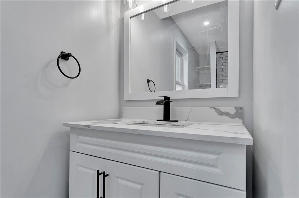 47 Macdonald Avenue, Unit #upper, Hamilton, Ontario  L8P 4N8 - Photo 11 - H4205309