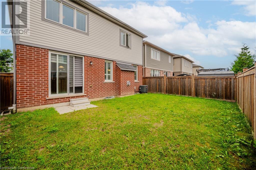 399 Grovehill Crescent, Kitchener, Ontario  N2R 0K9 - Photo 39 - 40639206