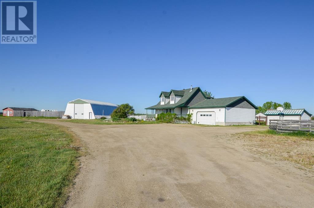 40216 Range Road 265, Rural Lacombe County, Alberta  T4L 0H6 - Photo 1 - A2158009