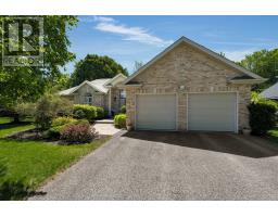 15 ALPINE WAY, oro-medonte (horseshoe valley), Ontario