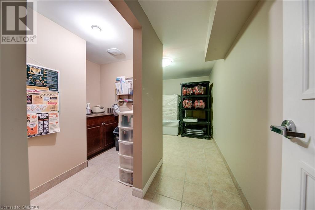 120 Bronte Road Unit# 10, Oakville, Ontario  L6L 3C1 - Photo 12 - 40639767