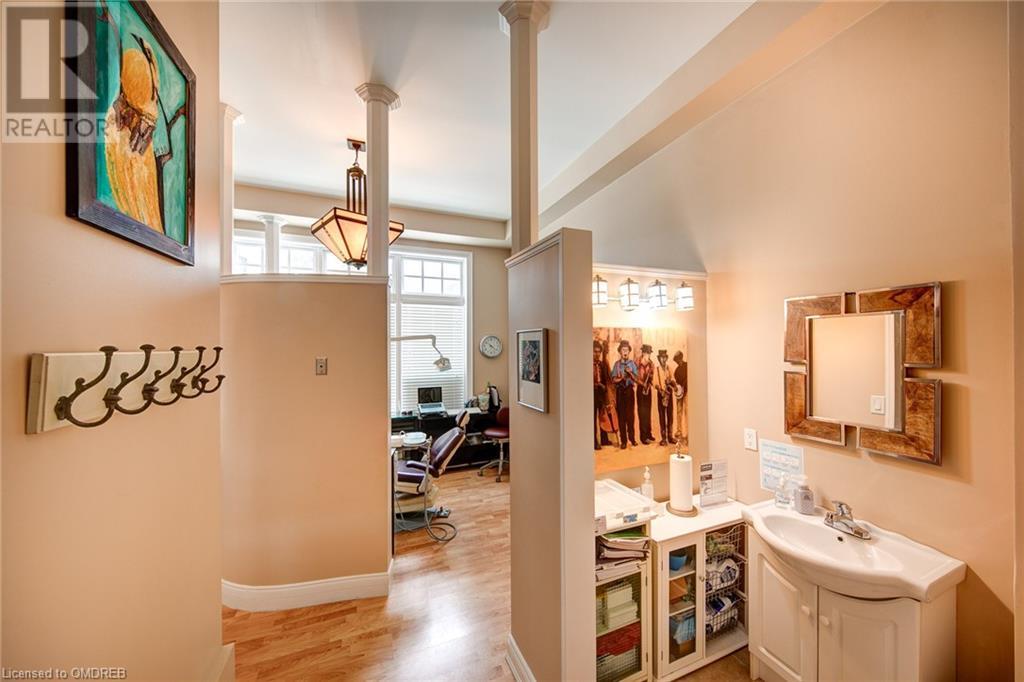 120 Bronte Road Unit# 10, Oakville, Ontario  L6L 3C1 - Photo 8 - 40639767