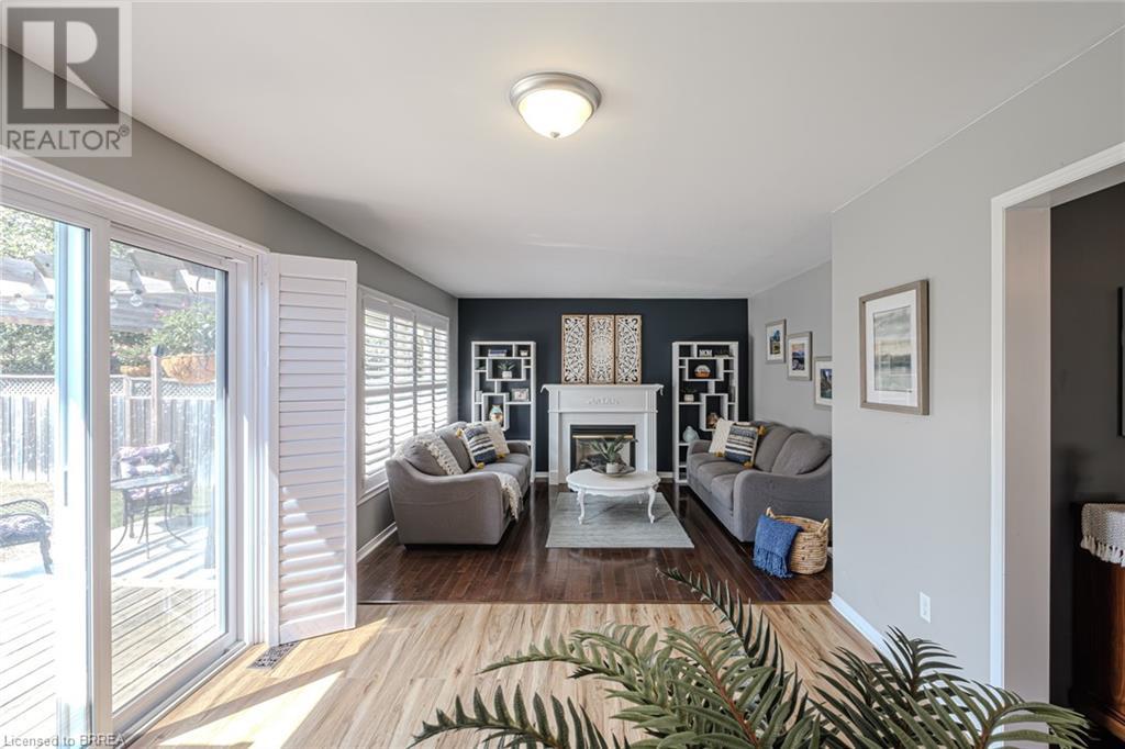 32 Avedisian Street, Brantford, Ontario  N3T 0B6 - Photo 11 - 40630410