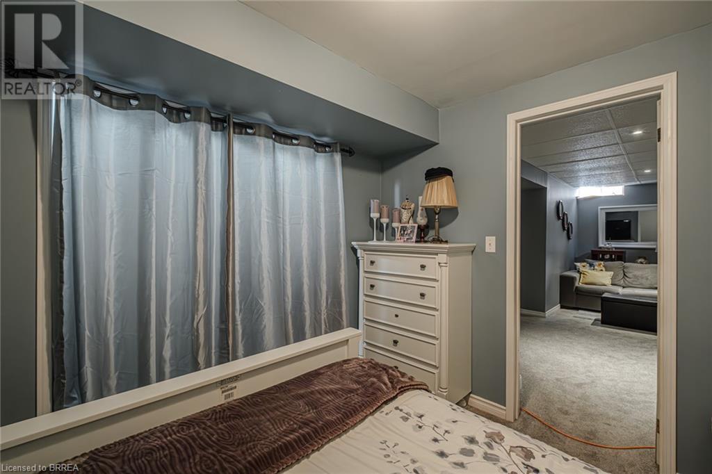 32 Avedisian Street, Brantford, Ontario  N3T 0B6 - Photo 19 - 40630410