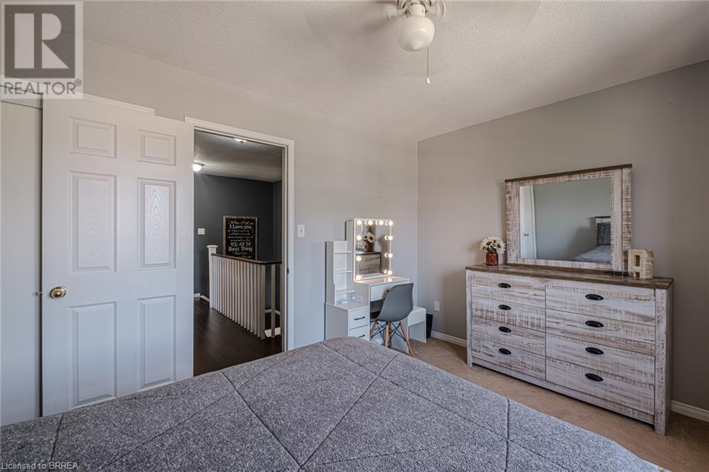 32 Avedisian Street, Brantford, Ontario  N3T 0B6 - Photo 30 - 40630410