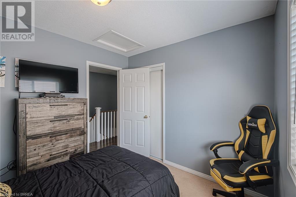 32 Avedisian Street, Brantford, Ontario  N3T 0B6 - Photo 33 - 40630410