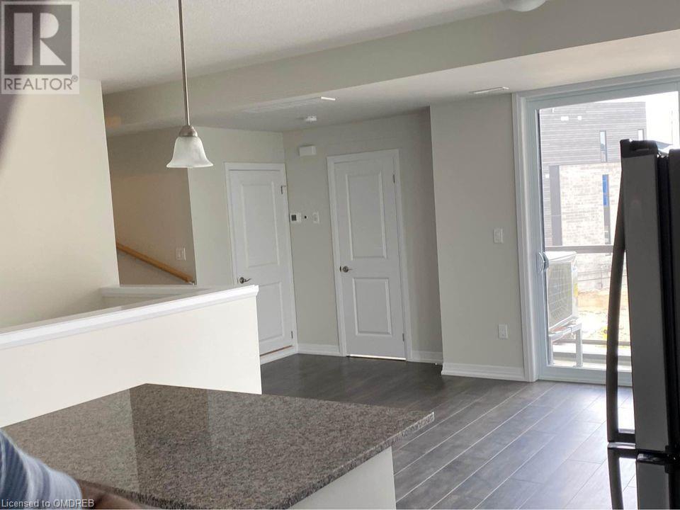 261 Woodbine Avenue Unit# 41, Kitchener, Ontario  N2R 0S7 - Photo 3 - 40640213