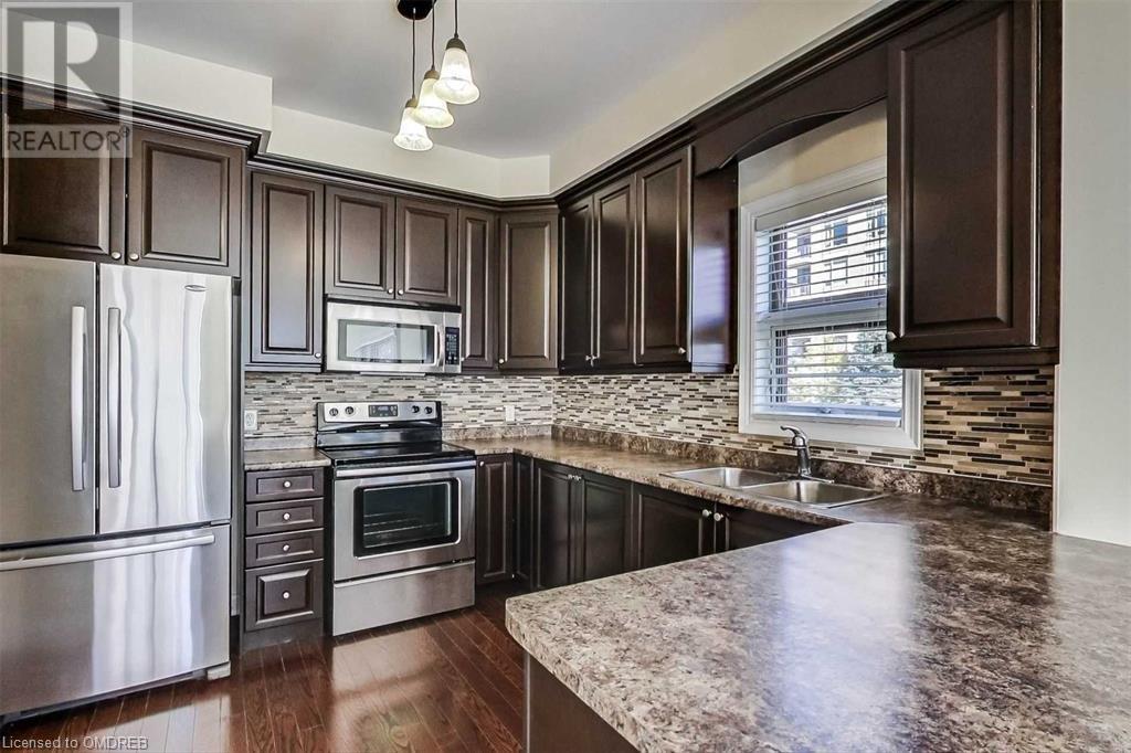 2460 Prince Michael Drive Unit# 36, Oakville, Ontario  L6H 0G9 - Photo 4 - 40640208