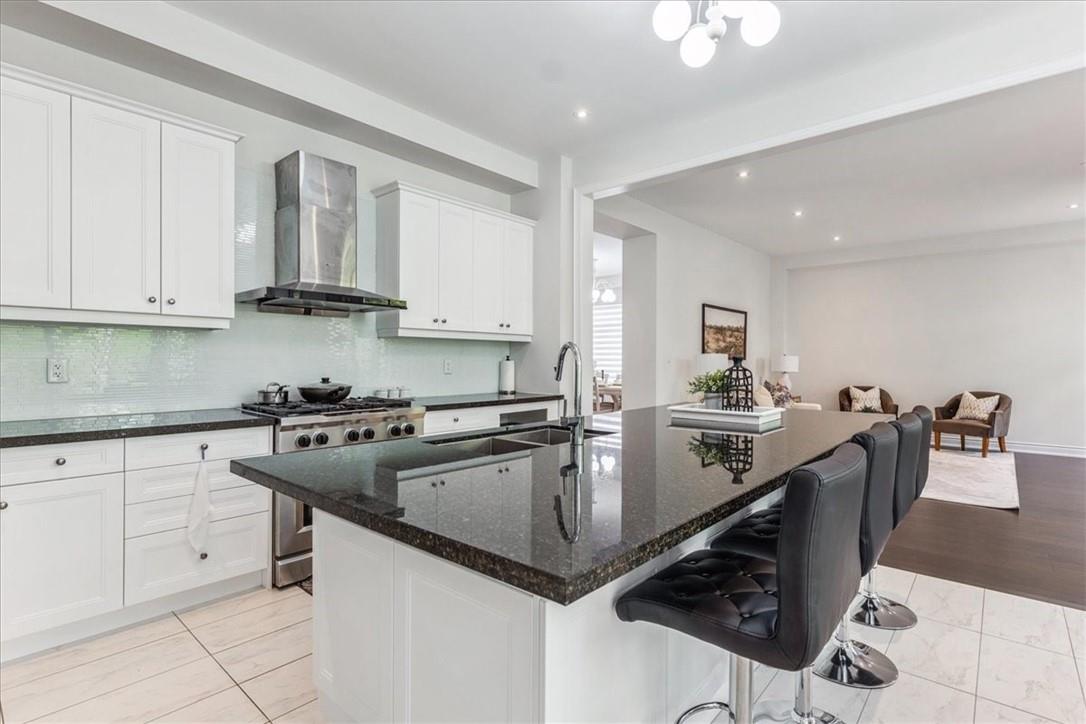 912 Forest Creek Court, Kitchener, Ontario  N2R 0M6 - Photo 20 - H4205294