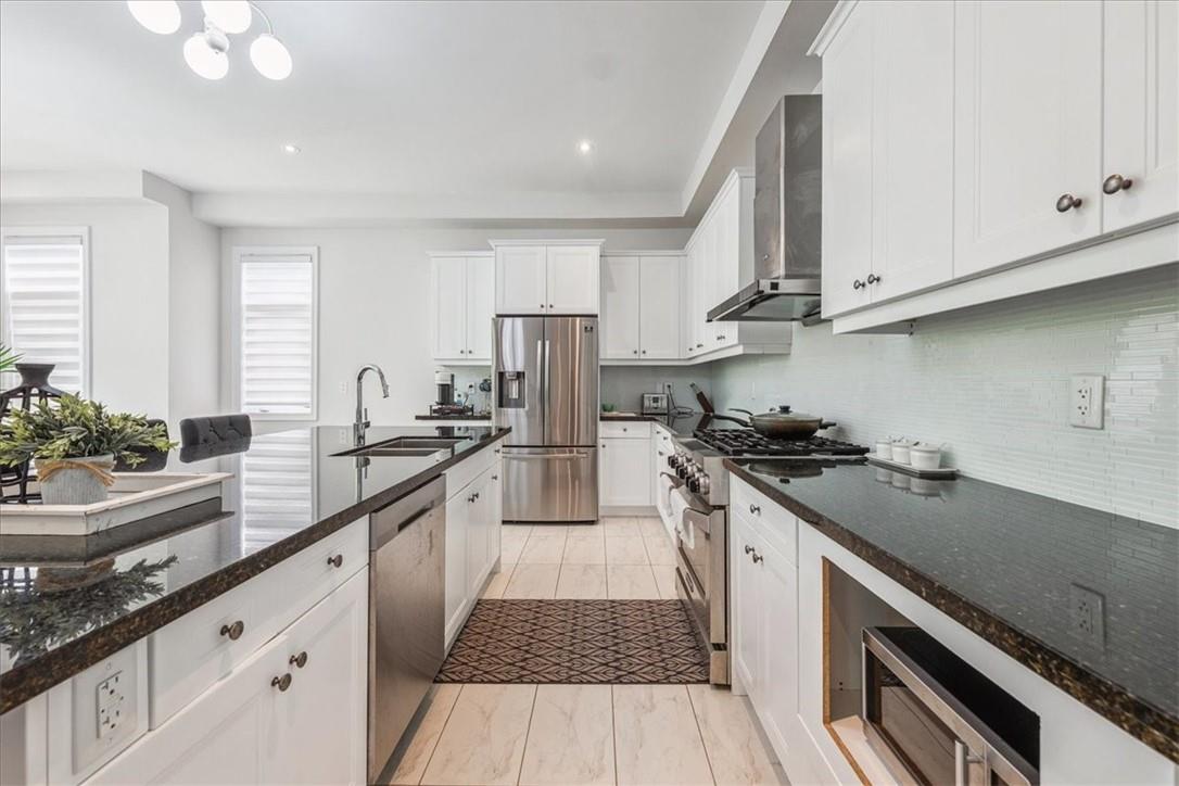 912 Forest Creek Court, Kitchener, Ontario  N2R 0M6 - Photo 22 - H4205294