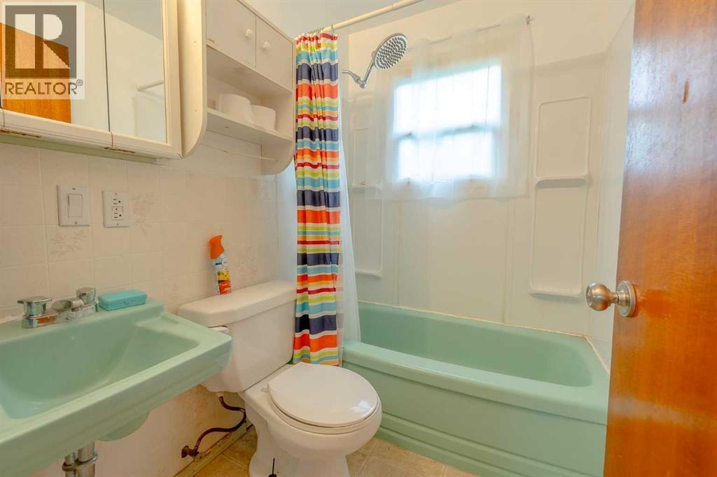 1510 63 Street, Edson, Alberta  T7E 1S2 - Photo 15 - A2161805