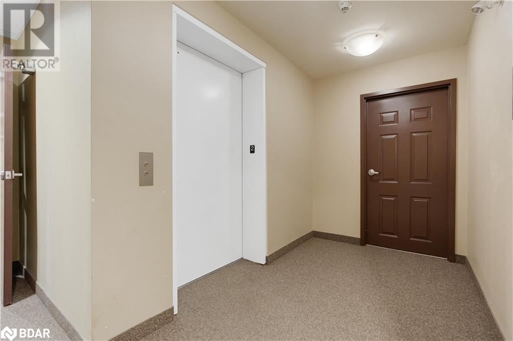 137 Sydenham Wells Unit# 15, Barrie, Ontario  L4M 0G7 - Photo 29 - 40639839