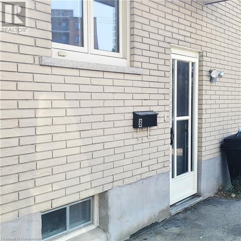 67 Kimberly Crescent Unit# Lower, Kitchener, Ontario  N2E 1C8 - Photo 2 - 40640251
