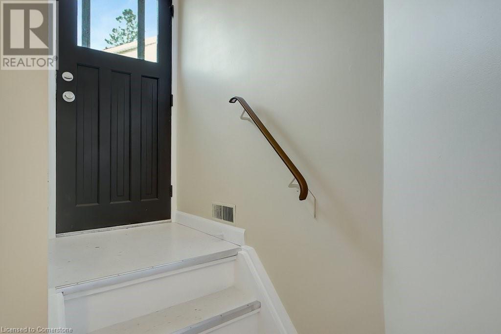 67 Kimberly Crescent Unit# Lower, Kitchener, Ontario  N2E 1C8 - Photo 3 - 40640251