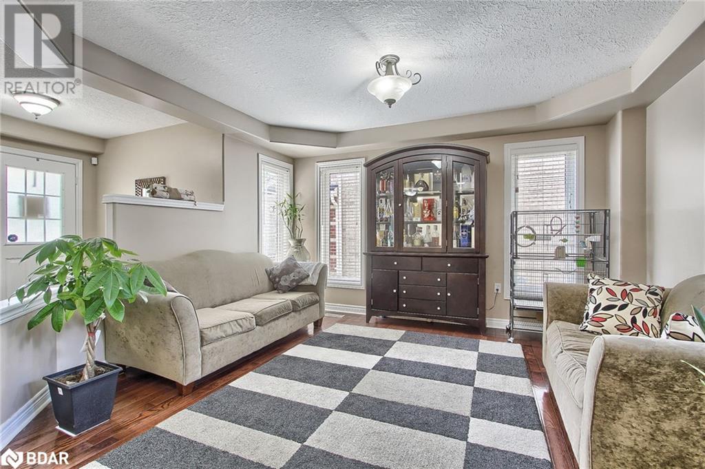 22 Benjamin Lane, Barrie, Ontario  L4N 0S2 - Photo 5 - 40640116