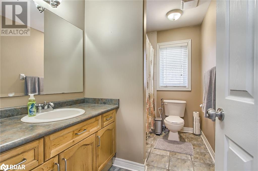 22 Benjamin Lane, Barrie, Ontario  L4N 0S2 - Photo 32 - 40640116