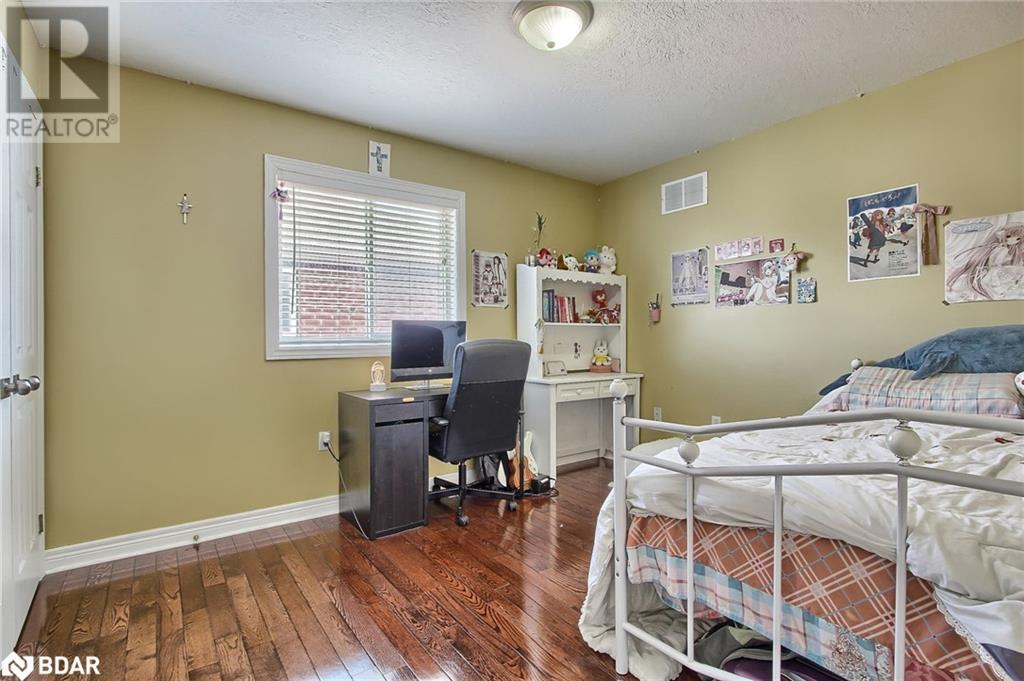 22 Benjamin Lane, Barrie, Ontario  L4N 0S2 - Photo 31 - 40640116