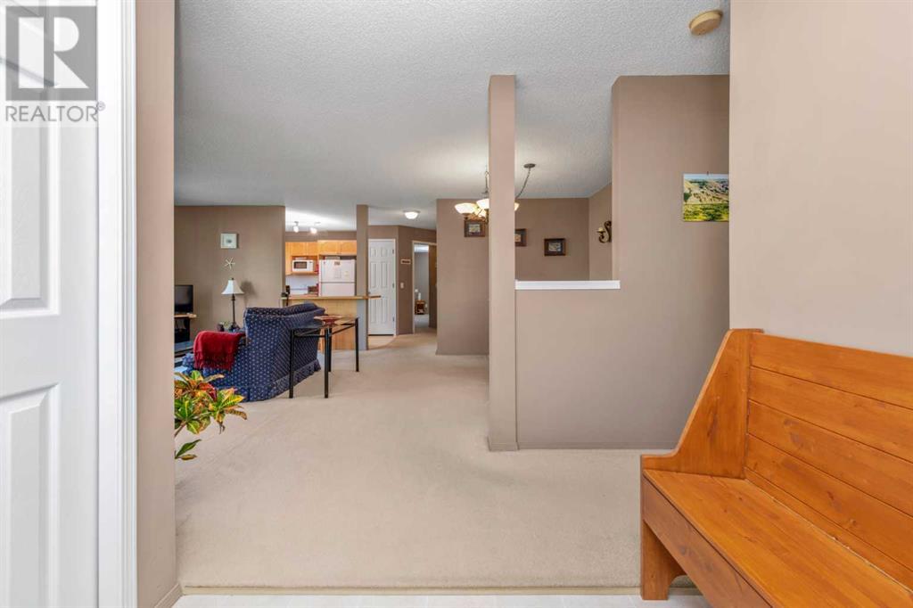 3105, 7171 Coach Hill Road Sw, Calgary, Alberta  T3H 3R7 - Photo 2 - A2154845