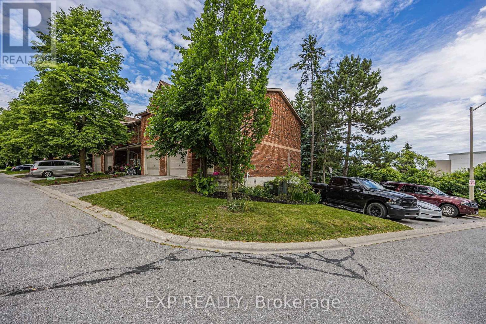 9 Quail Crescent, Barrie (Ardagh), Ontario  L4N 6X1 - Photo 4 - S9294877